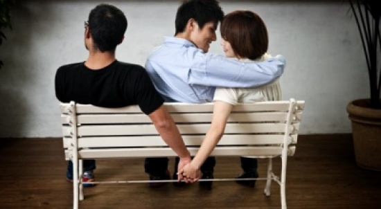 أشهر عشر دول من حيث الخيانة الزوجية