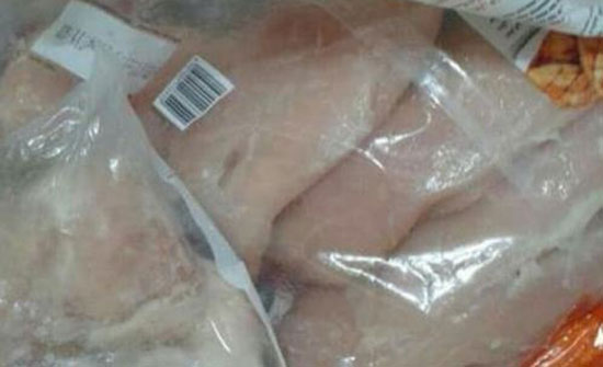 ضبط مواد غذائية منتهية الصلاحية بالمفرق ضبط مواد غذائية منتهية الصلاحية بالمفرق