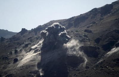 مقتل 5 حوثيين في غارة للتحالف وسط اليمن