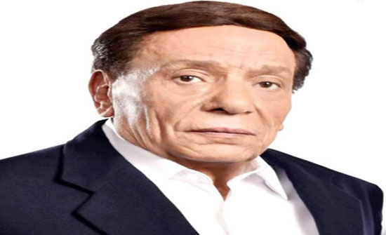 شاهد أول ظهور لعادل إمام بعد حريق فيلته .. من كانت بصحبته؟ شاهد أول ظهور لعادل إمام بعد حريق فيلته .. من كانت بصحبته؟