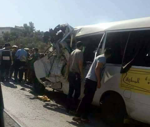 وفاة و17 اصابة بحادث تصادم " مروع " في اربد وفاة و17 اصابة بحادث تصادم " مروع " في اربد