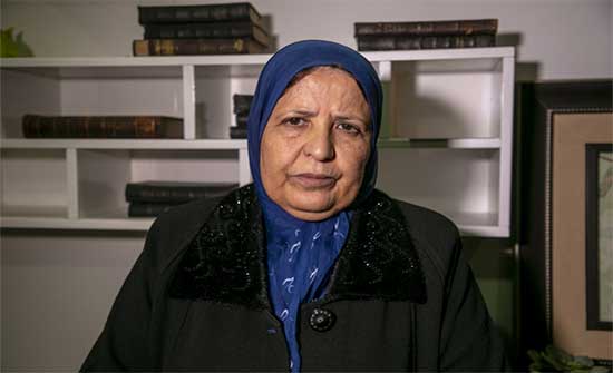 البحيري .. زوجته تؤكد بأن الشرطة التونسية منعتها من زيارته بغرفة الإنعاش البحيري .. زوجته تؤكد بأن الشرطة التونسية منعتها من زيارته بغرفة الإنعاش
