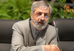 توقيف ديبلوماسي ايراني بسبب "سوء تفاهم" توقيف ديبلوماسي ايراني بسبب "سوء تفاهم"
