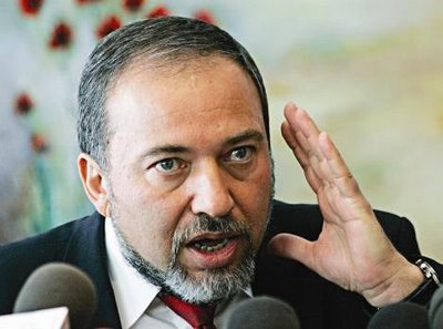 ليبرمان : الإخوان لن يقبلوا بعزل مرسي ليبرمان : الإخوان لن يقبلوا بعزل مرسي