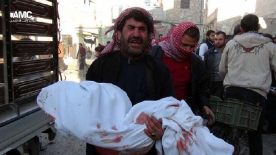 الائتلاف : براميل النظام المتفجرة تسفر عن استشهاد 15 طفلاً في مسجد بحلب