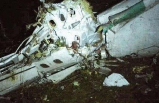 أول فيديو من موقع تحطم طائرة الفريق البرازيلي (شاهد)