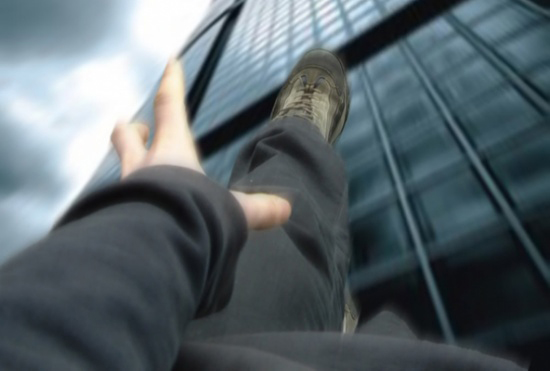 الزرقاء : وفاة عامل " مصري " اثر حادث سقوط