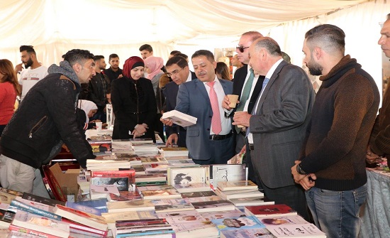 بازار في "عمان العربية" للحرف اليدوية