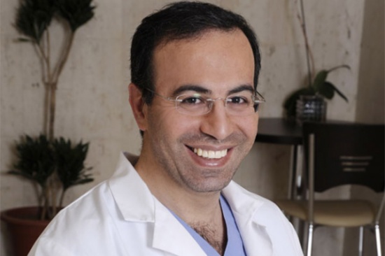 فيديو ترويجي للطبيب نادر صعب على أشهر موقع إباحي في العالم!