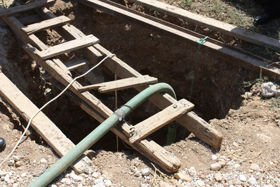 بالصور  :  توقيف معتدي من اصحاب آبار وادي السير المخالفة 45 يوما