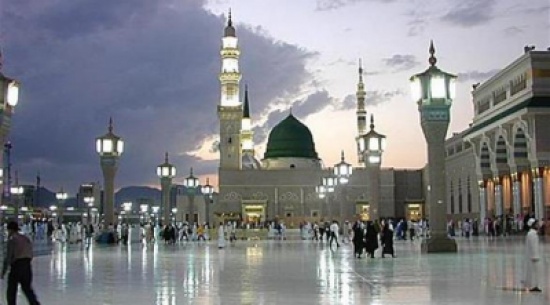 يجمع المال 15 عاماً ليزور المسجد النبوي ! يجمع المال 15 عاماً ليزور المسجد النبوي !
