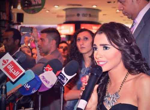 بالصور.. كارمن سليمان تحتفل بألبومها الأول بالصور.. كارمن سليمان تحتفل بألبومها الأول