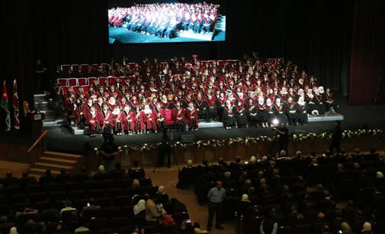 جامعة الشرق الأوسط تحدد حفل تخريج  طلبة الفصلين الثاني والصيفي من "فوج القدس"