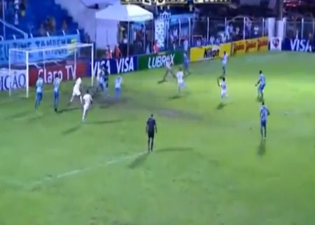 هدف من السماء