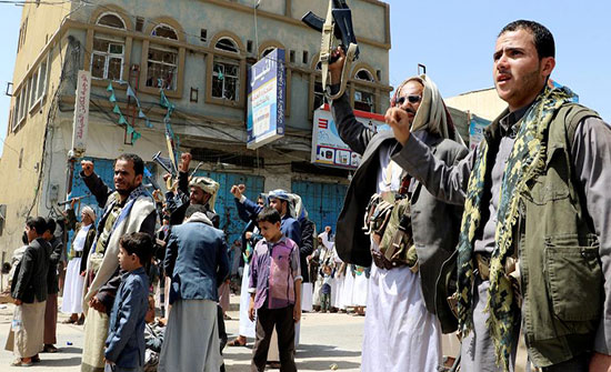 الحوثي يحتجز 12 راهبة تطوعن للعمل بمستشفى في الحديدة الحوثي يحتجز 12 راهبة تطوعن للعمل بمستشفى في الحديدة