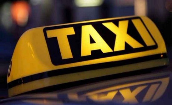 الحكومة تستجيب لسبعة من مطالب سائقي وأصحاب السيارات العمومي الحكومة تستجيب لسبعة من مطالب سائقي وأصحاب السيارات العمومي
