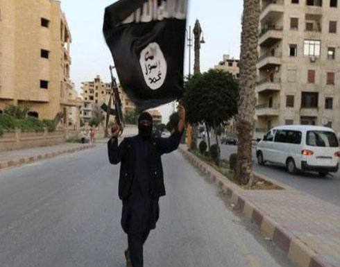 مئات الدواعش جنوبي دمشق.. وخطة تمويه في وادي الفرات مئات الدواعش جنوبي دمشق.. وخطة تمويه في وادي الفرات