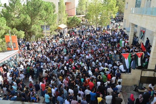 فاعليات تواصل احتفالاتها الوطنية ووقفاتها التضامنية