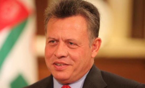 الملك يجري اتصالا هاتفيا مع رئيسة الوزراء البريطانية الملك يجري اتصالا هاتفيا مع رئيسة الوزراء البريطانية