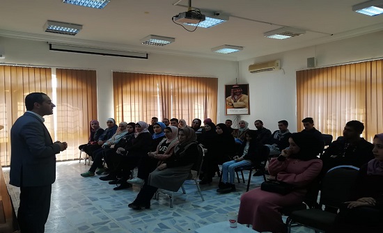 المفرق.. ندوة حوارية تناقش دور الشباب في السلم المجتمعي