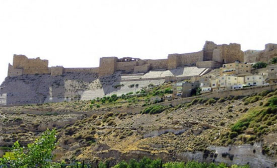 توصية بحل مجلس إدارة غرفة تجارة الكرك