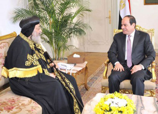 لقاء بين الرئيس المصري السيسي والبابا تواضروس ينتهي بالاعلان عن قرب صدور قانون بناء الكنائس في مصر