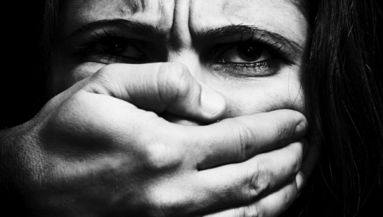تضامن : هناك علاقة بين قوانين الاحوال والعنف ضد المرأة تضامن : هناك علاقة بين قوانين الاحوال والعنف ضد المرأة