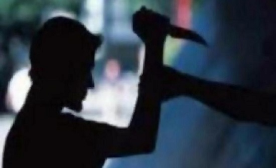 بالفيديو..متجاوز لحظر التجول يقطع يد شرطي حاول إيقافه في الهند بالفيديو..متجاوز لحظر التجول يقطع يد شرطي حاول إيقافه في الهند