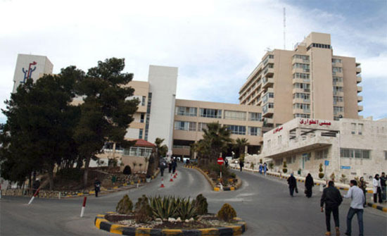 تسجيل إصابة جديدة بفيروس كورونا لممرض في مستشفى الجامعة