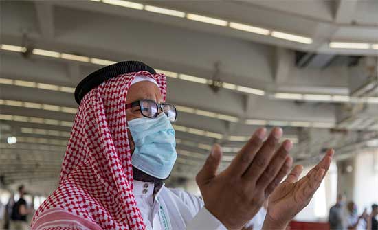السعودية تعلن تخفيف الإجراءات الاحترازية الخاصة بمكافحة تفشي كورونا السعودية تعلن تخفيف الإجراءات الاحترازية الخاصة بمكافحة تفشي كورونا