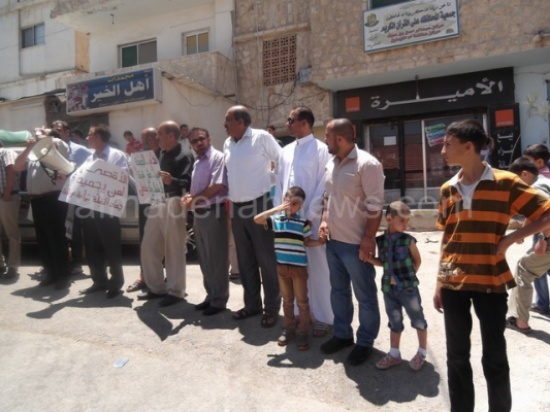 بالصور .. " جرش للتغيير " ينظمون وقفة تضامناً مع الشعب الفلسطيني بالصور .. " جرش للتغيير " ينظمون وقفة تضامناً مع الشعب الفلسطيني
