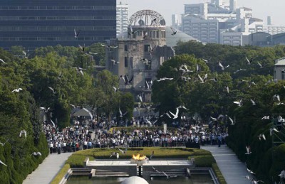 الأجراس تقرع في هيروشيما احياء للذكرى السبعين لاول هجوم نووي في التاريخ