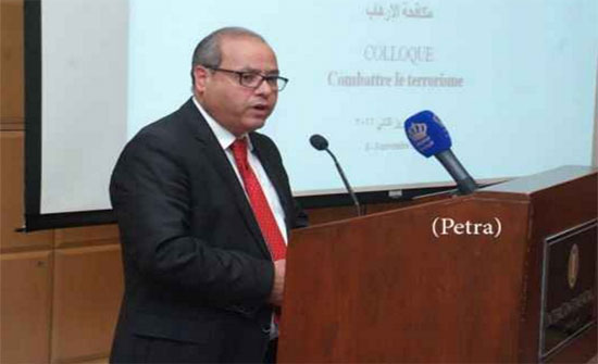 وزير العدل يتفقد مشروع صيانة قصر العدل القديم وزير العدل يتفقد مشروع صيانة قصر العدل القديم