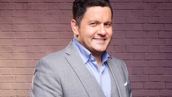 بالفيديو - ادوارد ينفعل على الهواء ويغلق الخط في وجه ضيفه.. شاهدوا ما حصل! بالفيديو - ادوارد ينفعل على الهواء ويغلق الخط في وجه ضيفه.. شاهدوا ما حصل!