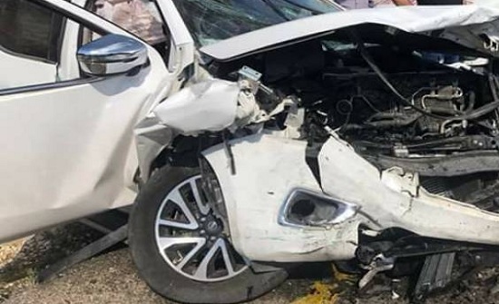 وفاة و 5 إصابات في حادث على الطريق الصحراوي وفاة و 5 إصابات في حادث على الطريق الصحراوي