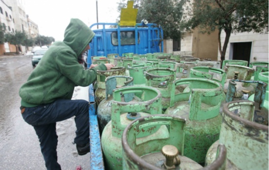 صاحب وكالة يرفض قرار الحكومة : جرة الغاز بـ 7 ( صورة )