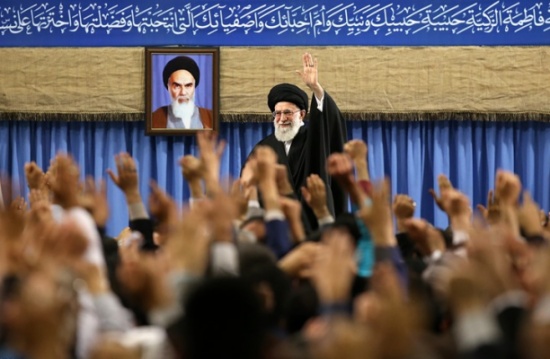 أخبار مفاجئة حول صحة خامنئي ومعضلة الخليفة والتيار "المخيف" أخبار مفاجئة حول صحة خامنئي ومعضلة الخليفة والتيار "المخيف"