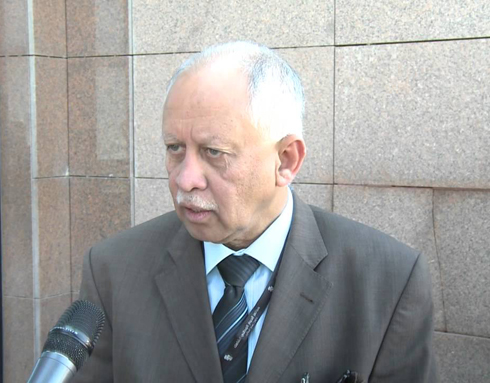 وزير الخارجية اليمني يتوقع التدخل البري وفرار صالح