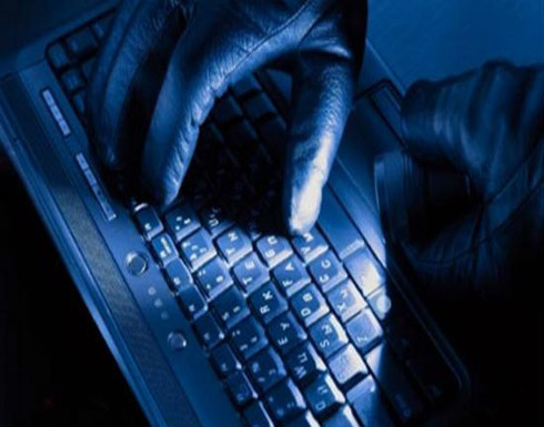 قراصنة يستولون على حوالات بقيمة 140 ألف دينار من محل صرافة بالسلط قراصنة يستولون على حوالات بقيمة 140 ألف دينار من محل صرافة بالسلط