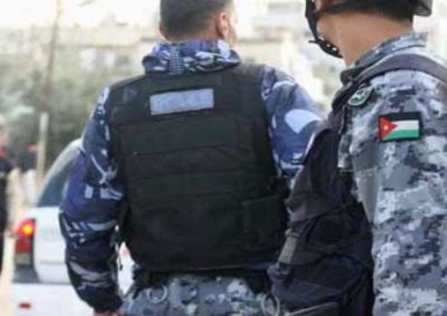 "الدرك" يتسلم معدات تقنية ولوجستية من كندا "الدرك" يتسلم معدات تقنية ولوجستية من كندا