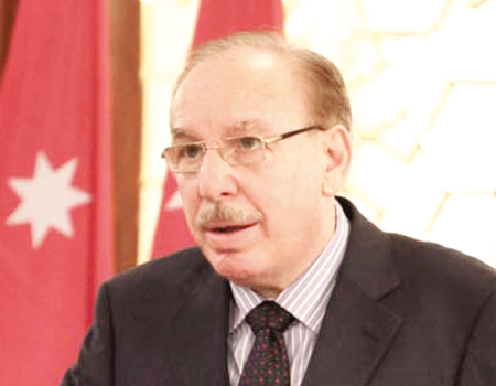 الحلواني يؤكد اهمية تعزيز المخزون الاستراتيجي من المواد الغذائية