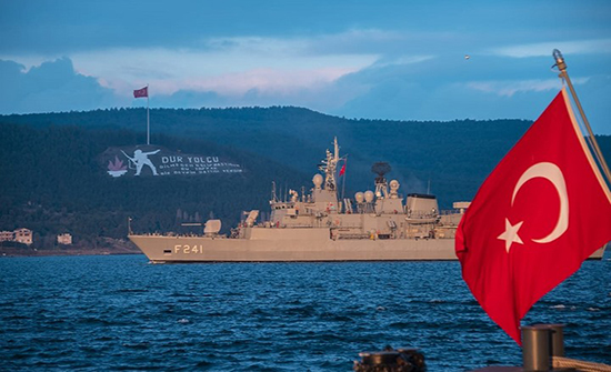 الجيش التركي يجري تدريبات بحرية وجوية في "إيجه" .. بالفيديو