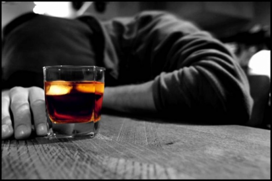الزواج يحدّ من استهلاك الكحول الزواج يحدّ من استهلاك الكحول