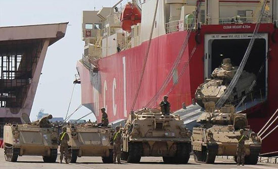 الولايات المتحدة تعزز وجودها العسكري في سوريا الولايات المتحدة تعزز وجودها العسكري في سوريا