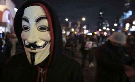 تقنية لتحديد المتظاهرين الملثمين