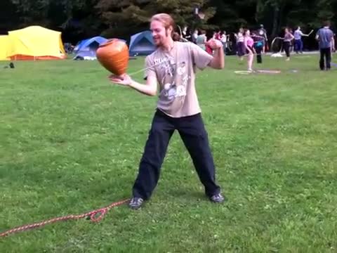 مجنون خشبية الغزل