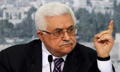 الرئيس عباس يطالب إسرائيل بتجميد الاستيطان لاستئناف عملية السلام معها