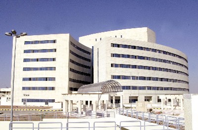 مستشفى حمزة يحصل على جائزة تطبيق تكنولوجيا المعلومات بالرعاية الصحية مستشفى حمزة يحصل على جائزة تطبيق تكنولوجيا المعلومات بالرعاية الصحية
