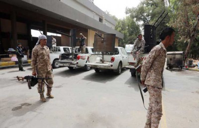تفجير مبنى حكومي في مدينة سرت الليبية تفجير مبنى حكومي في مدينة سرت الليبية