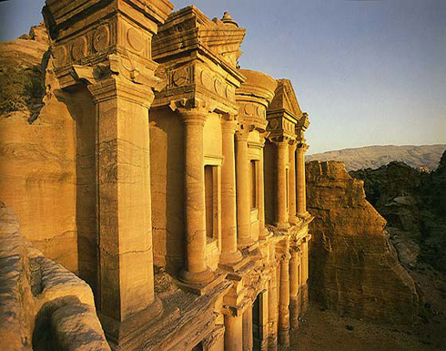 فتح المواقع الأثرية في البترا الجمعة مرهون بالطقس فتح المواقع الأثرية في البترا الجمعة مرهون بالطقس